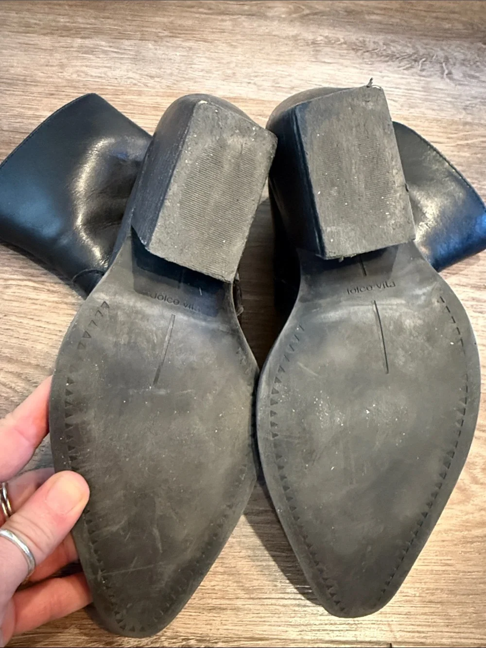 Dolce Vita Volli Black Leather Bootie Size 7